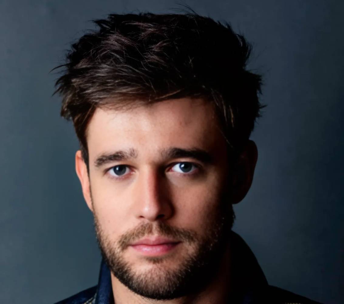 Picture Round Picture Of..