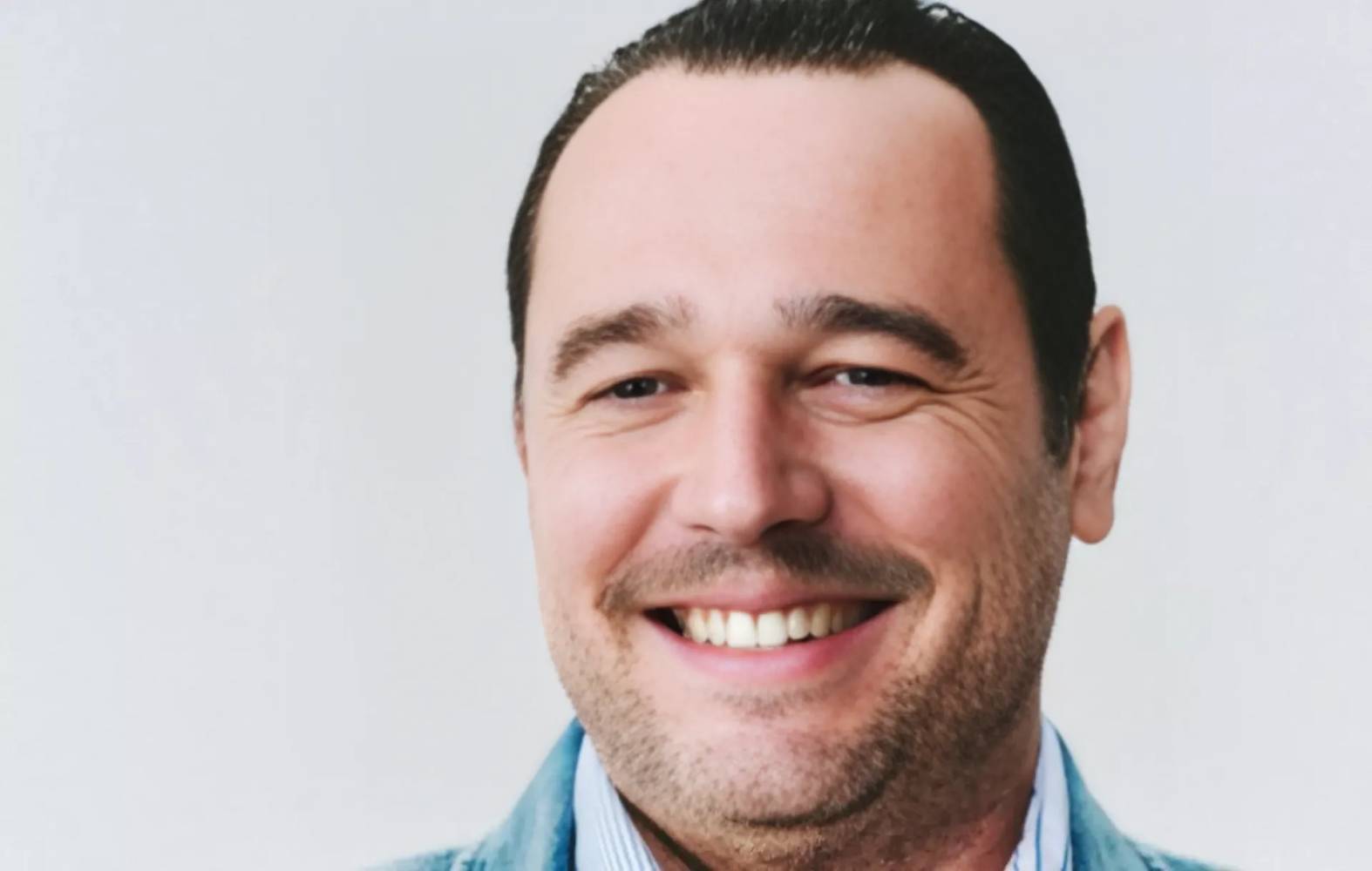 Picture Round Picture Of..